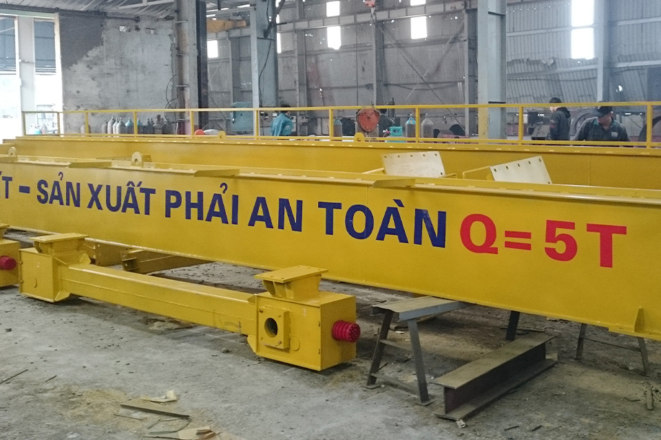 OVERHEAD CRANE, GANTRY CRANE